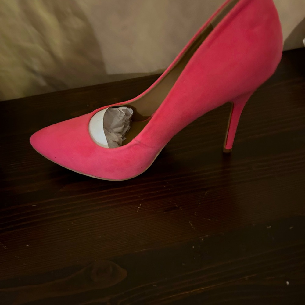 Pink Berry pump